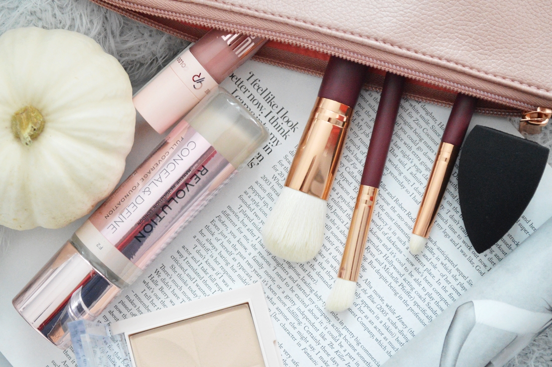 błędy w makijażu czego nie robić puderek.com.pl